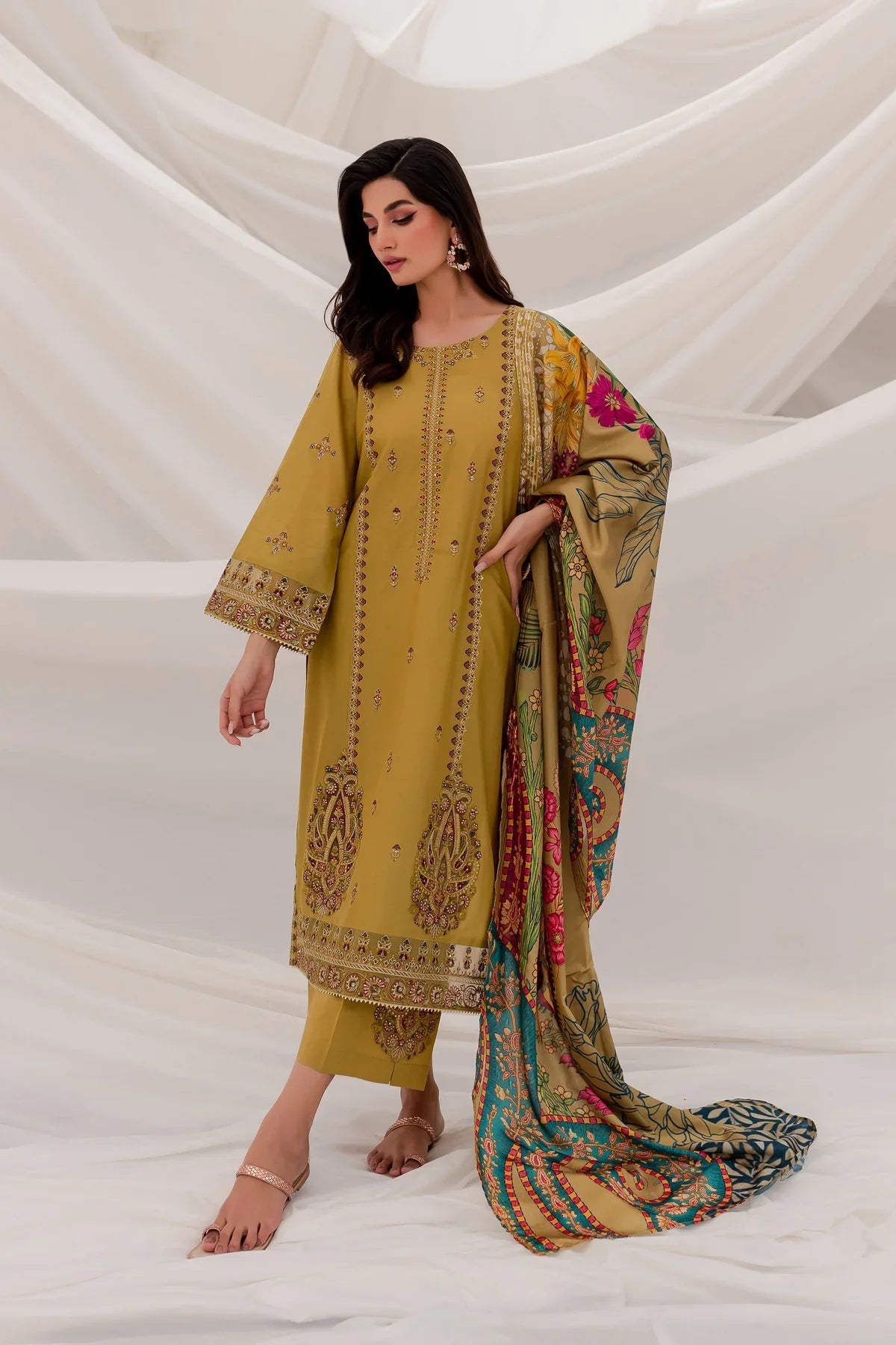 BATIK - 3PC LAWN EMBROIDERED SHIRT WITH MANAAR PRINTED DUPATTA & TROUSER - HZG1244