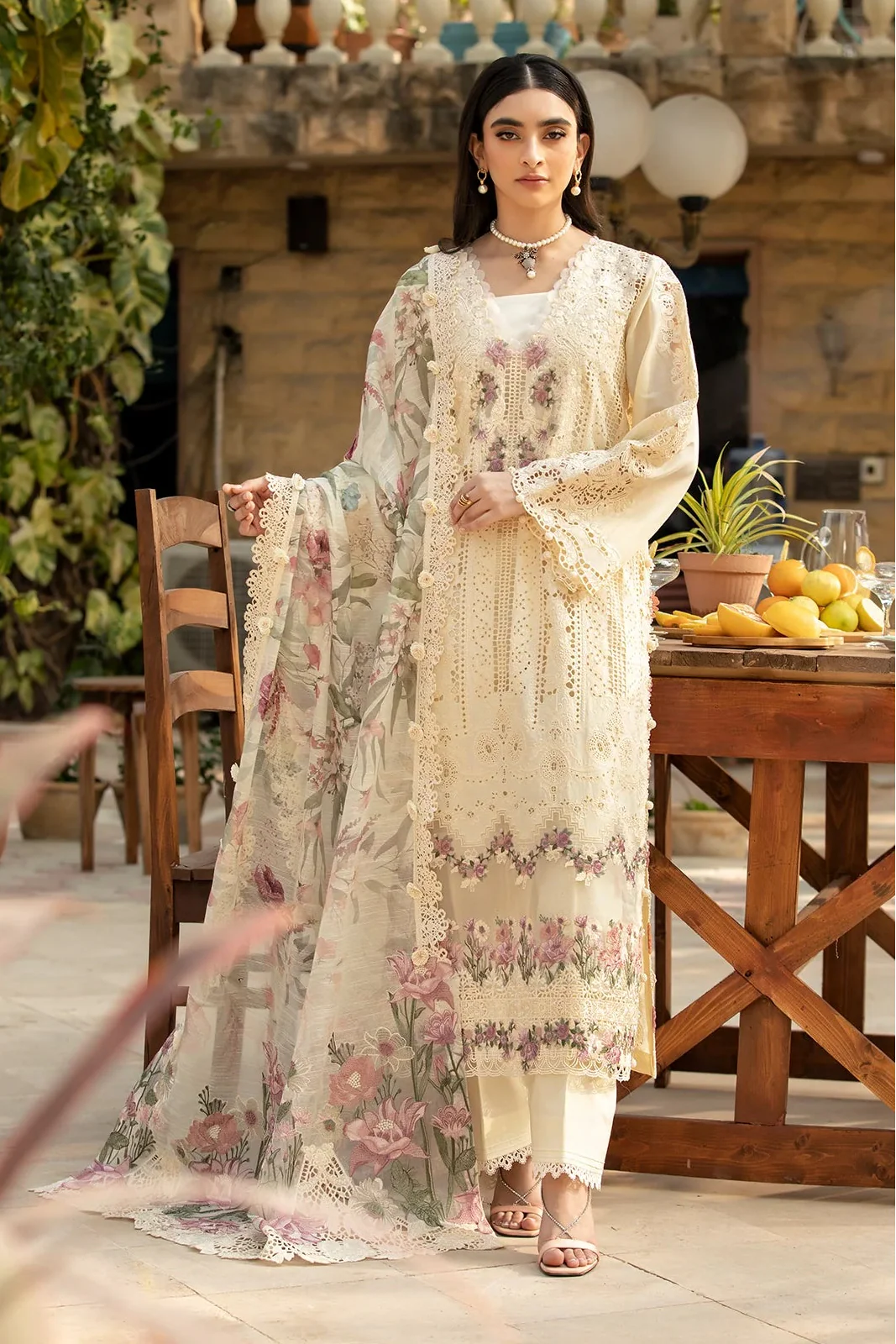 ELAF - 3PC LAWN CHIKANKAARI EMBROIDERED SHIRT WITH CHIFFON PRINTED DUPATTA AND TROUSER - HZG2729