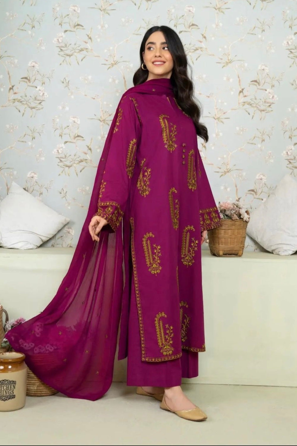 MOHAGNI - 3PC LAWN EMBROIDERED SHIRT WITH CHIFFON EMBROIDERED DUPATTA AND TROUSER - HZG2113
