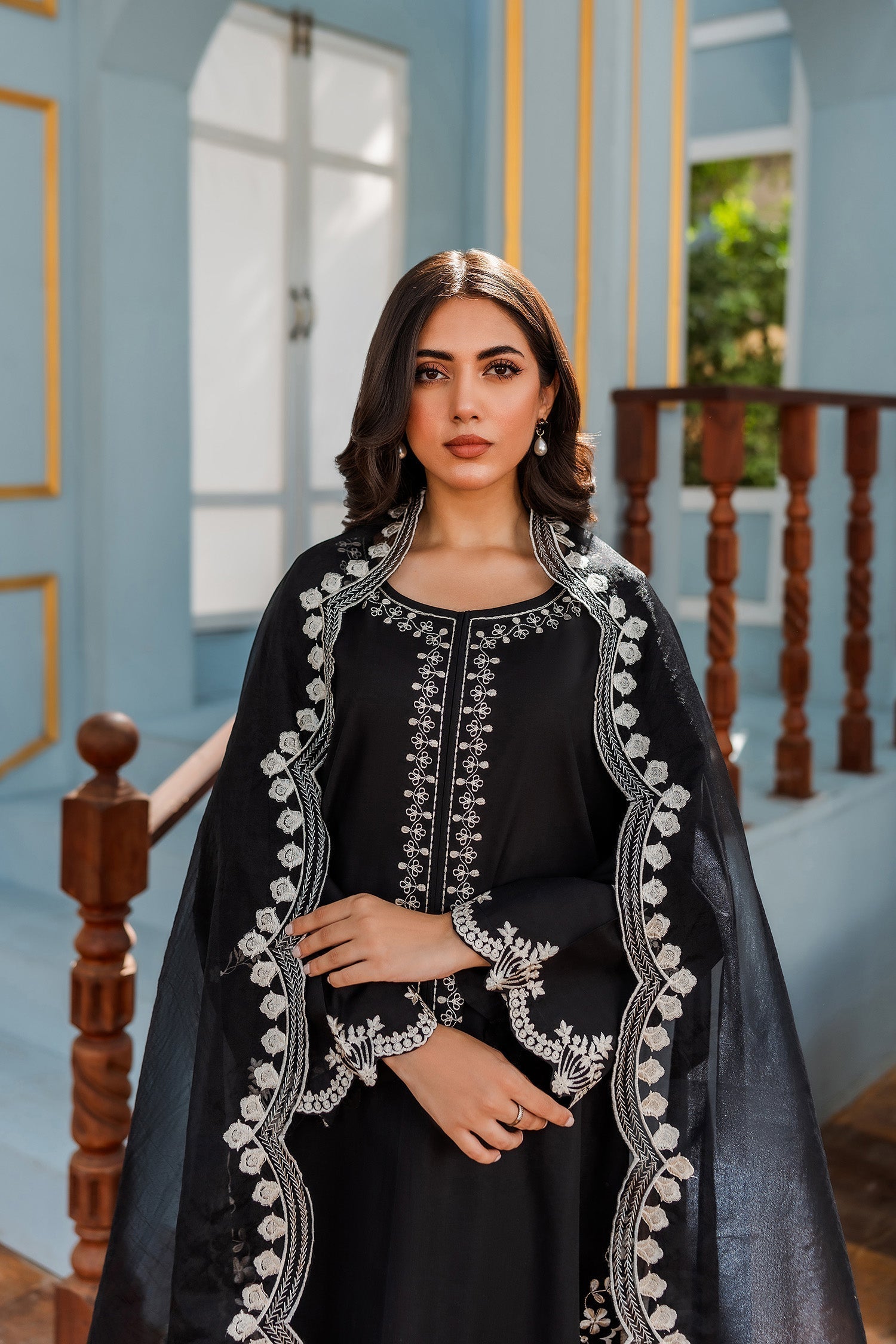 BATIK - 3PC DHANAK EMBROIDERED SHIRT WITH ORGANZA EMBROIDERED DUPATTA AND TROUSER - HZG1834
