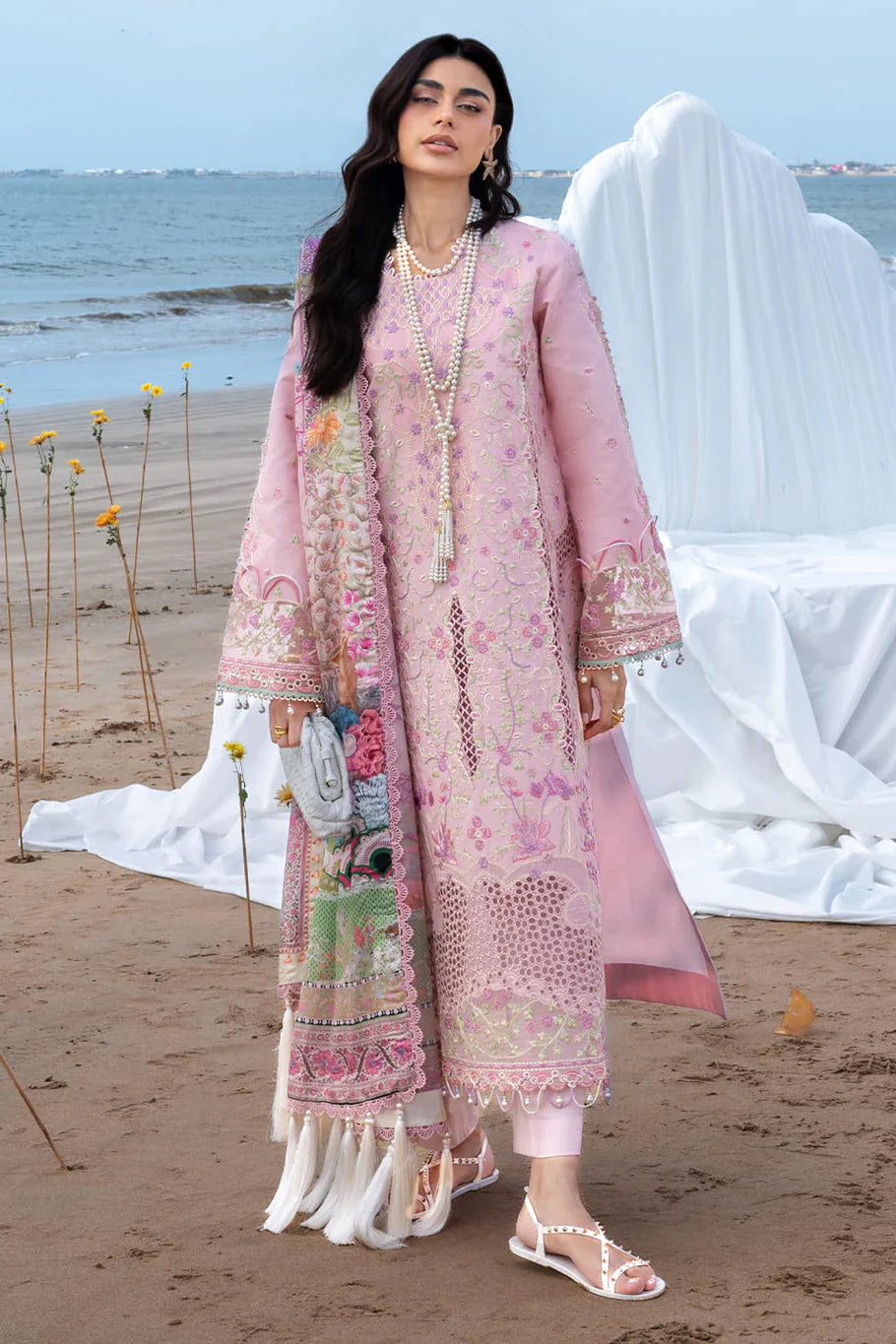 MAHNUR - 3PC LAWN EMBROIDERED SHIRT WITH CHIFFON PRINTED DUPATTA AND TROUSER - HZG2892