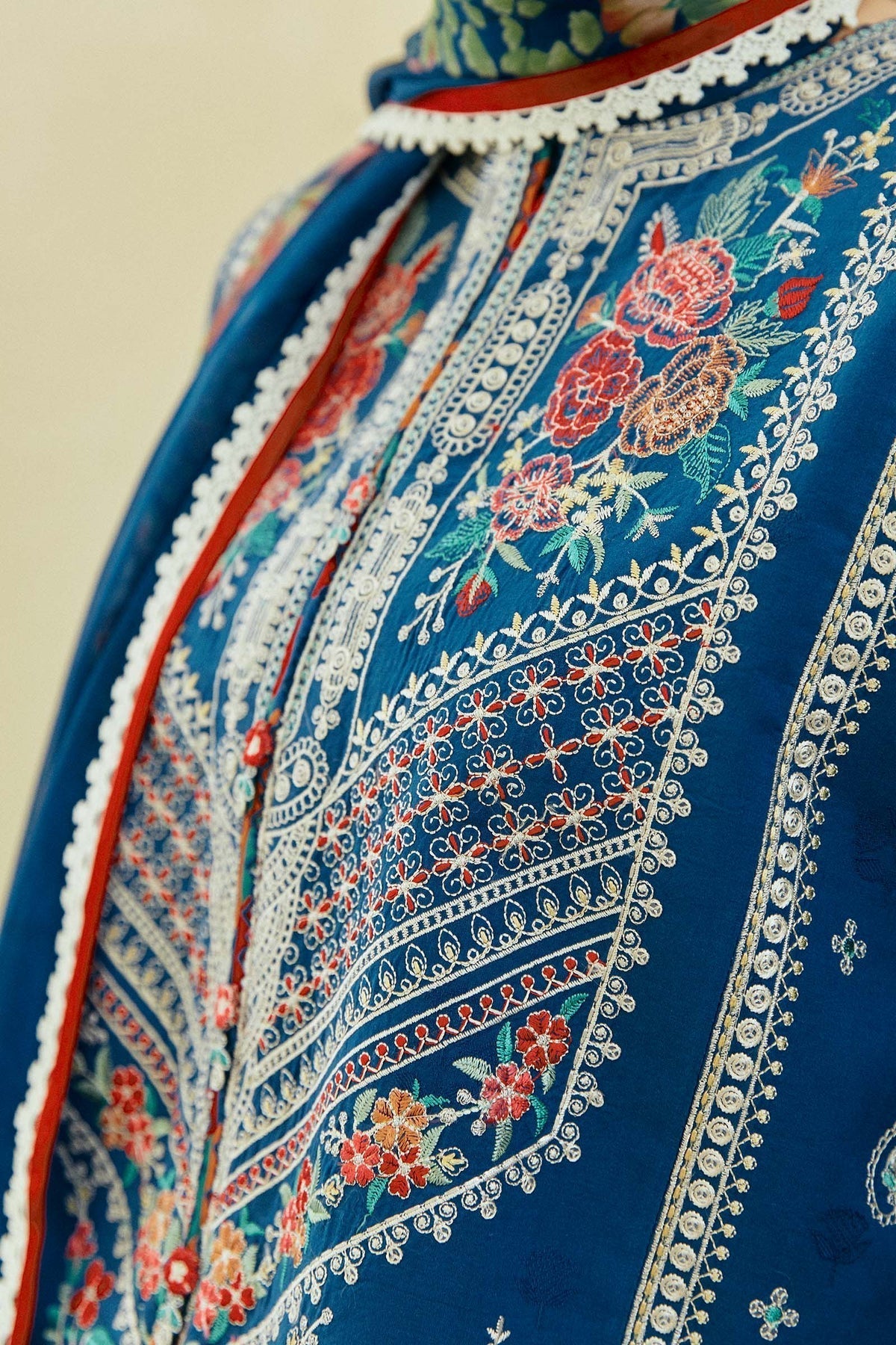 ZARA SHAH JAHAN - 3PC LAWN EMBROIDERED SHIRT WITH MANAAR PRINTED DUPATTA AND TROUSER - HZG1653