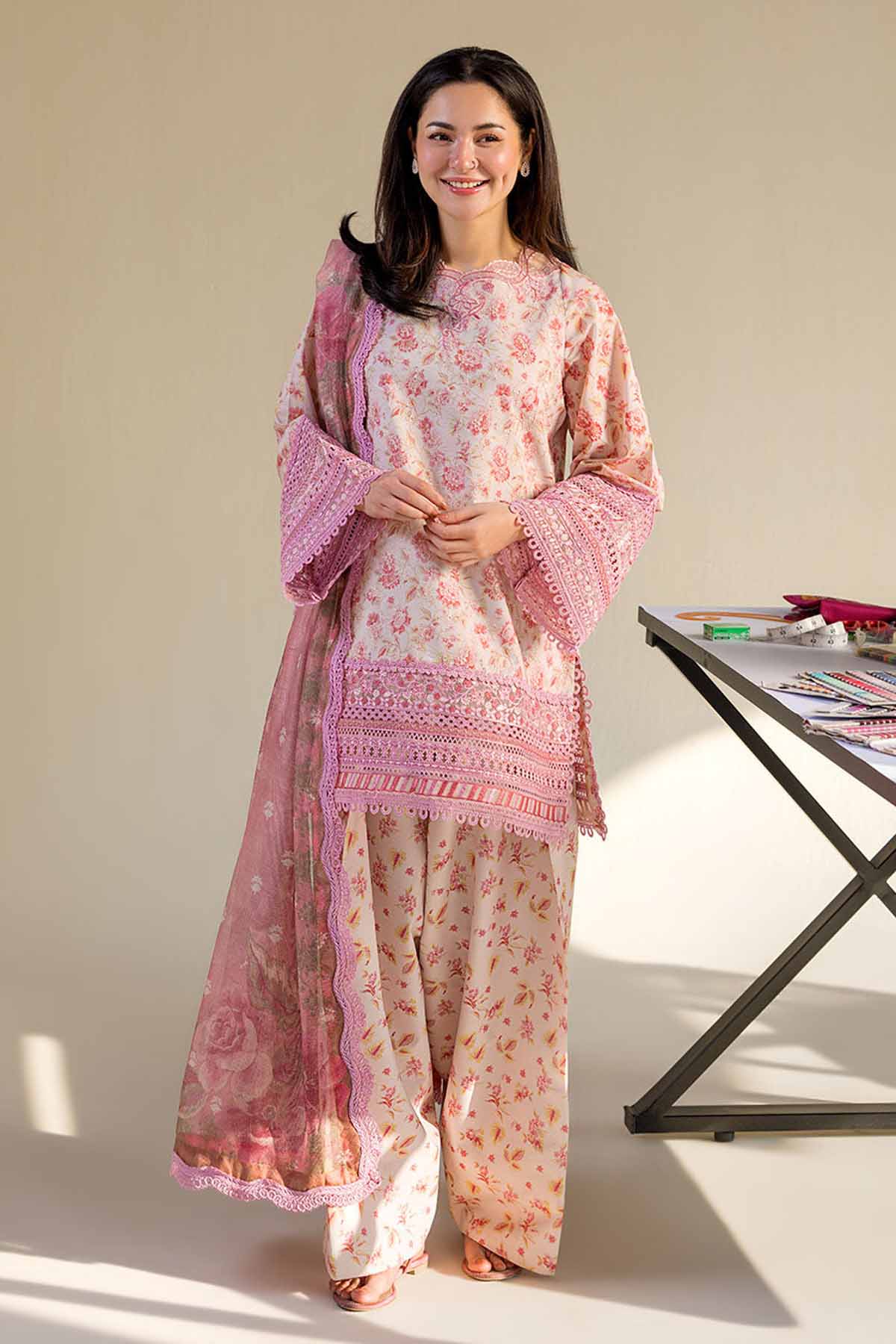 SOBIA NAZIR - 3PC LAWN PRINTED SHIRT WITH SILK PRINTED DUPATTA AND TROUSER - HZG2977