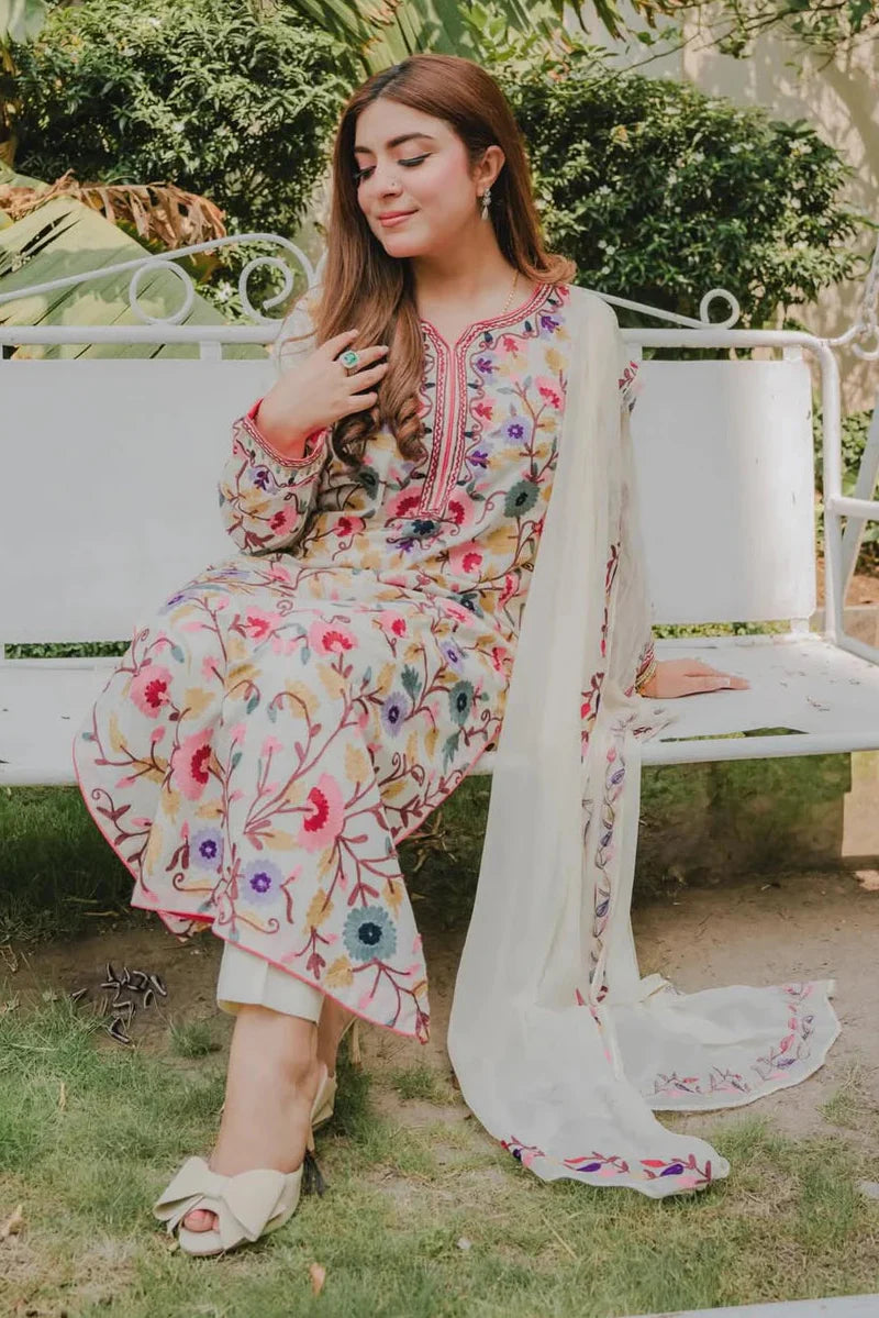SAPPHIRE - 3PC DHANAK EMBROIDERED SHIRT WITH CHIFFON EMBROIDERED DUPATTA AND TROUSER - HZU2461
