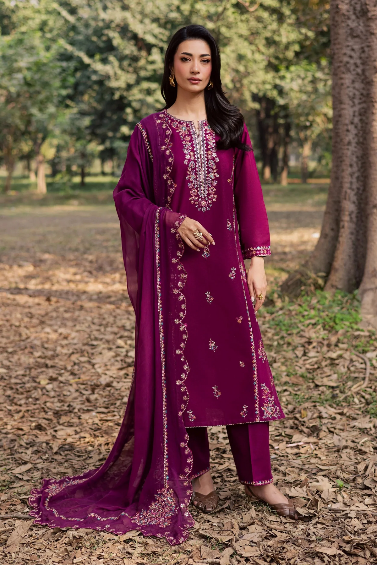 BATIK - 3PC LAWN EMBROIDERED SHIRT WITH CHIFFON EMBROIDERED DUPATTA AND TROUSER - HZG2893